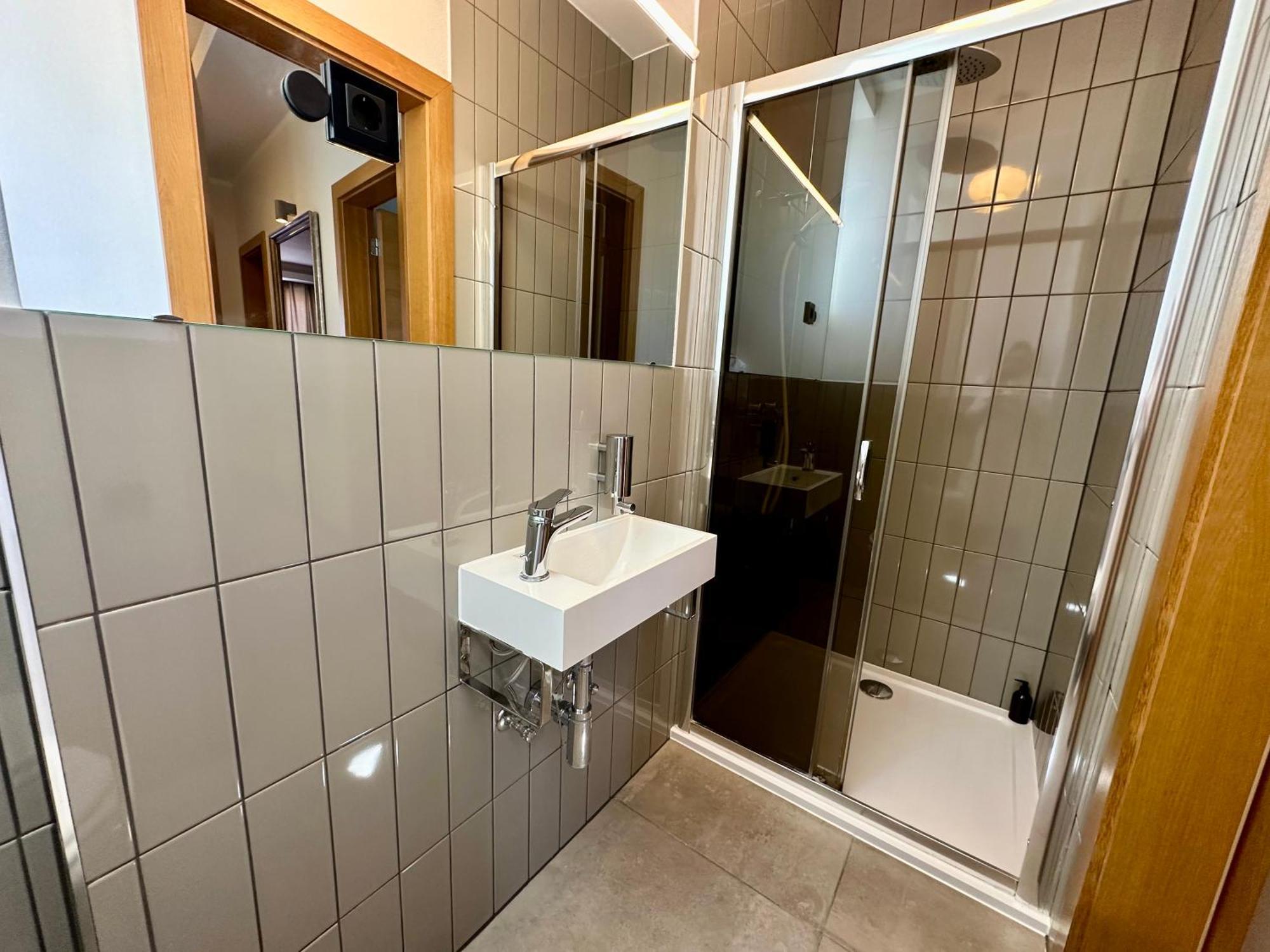 Orangehomes Fantastic 3 Bedrooms Dohany Street *